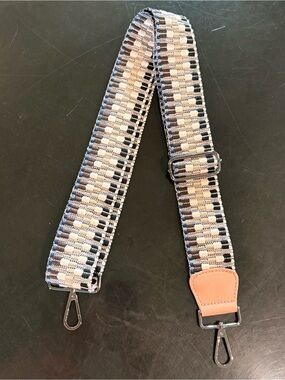 Woven Adjustable Bag Strap in Navy, Beige & Black